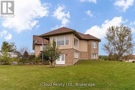 16 Highland Road Minto ON N0G 1M0