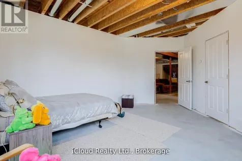 16 Highland Road Minto ON N0G 1M0