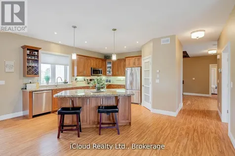 16 Highland Road Minto ON N0G 1M0