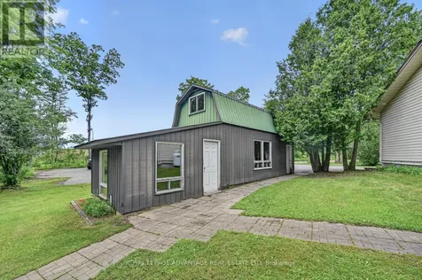 83 Broadview Avenue West Rideau Lakes ON K7A 4L3