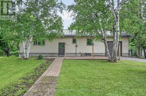 83 Broadview Avenue West Rideau Lakes ON K7A 4L3