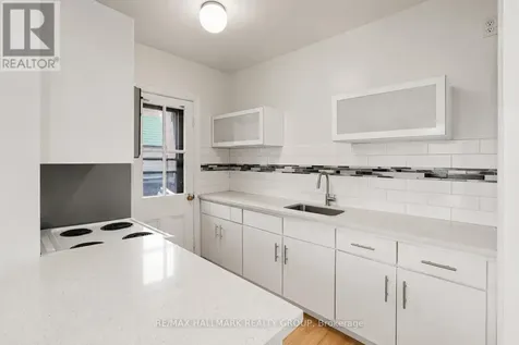 164 Bruyere Street Ottawa ON K1N 5E1