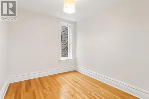 164 Bruyere Street Ottawa ON K1N 5E1