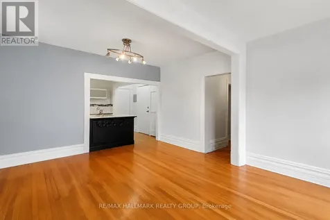 164 Bruyere Street Ottawa ON K1N 5E1