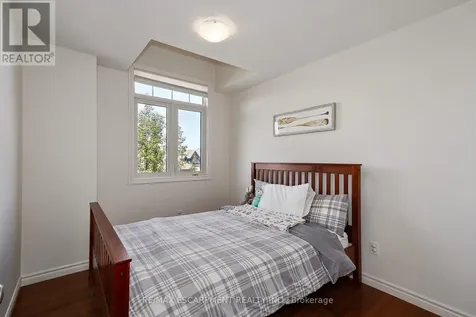 72 Silver Glen Boulevard Collingwood ON L9Y 0G9