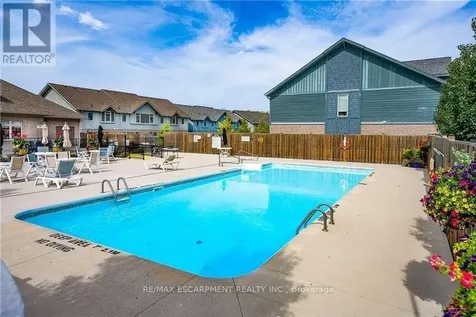 72 Silver Glen Boulevard Collingwood ON L9Y 0G9