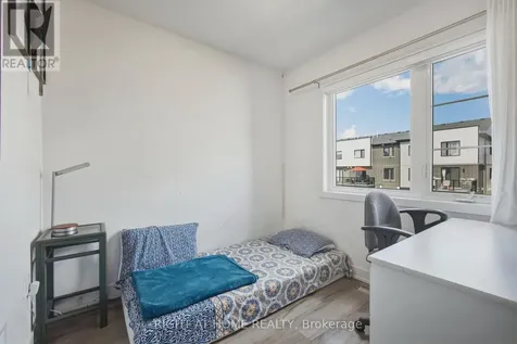 15 Hay Lane Barrie ON L9J 0V6
