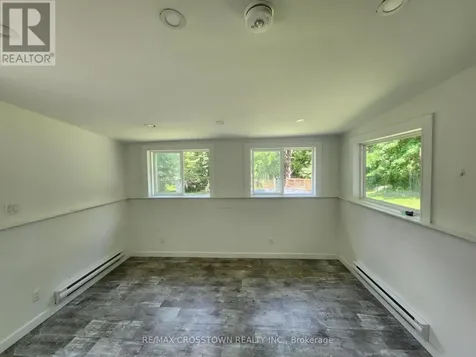 154 Simcoe Street Orillia ON L3V 1G9