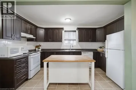 22 Delena Avenue North Hamilton ON L8H 6B4