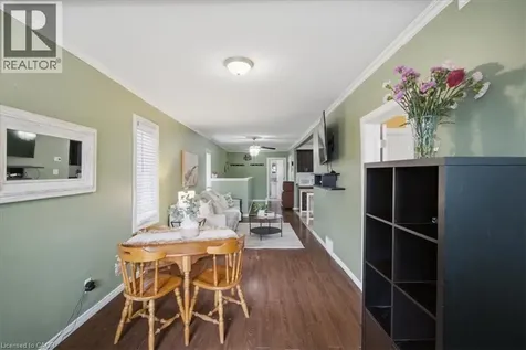 22 Delena Avenue North Hamilton ON L8H 6B4