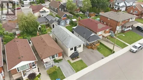 22 Delena Avenue North Hamilton ON L8H 6B4