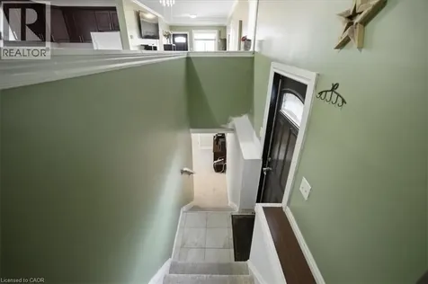 22 Delena Avenue North Hamilton ON L8H 6B4