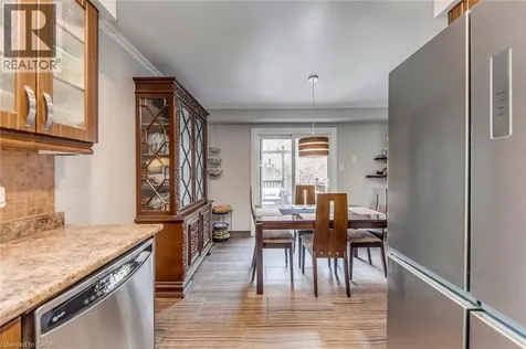 1209 Old Oak Drive Oakville ON L6M 3K6