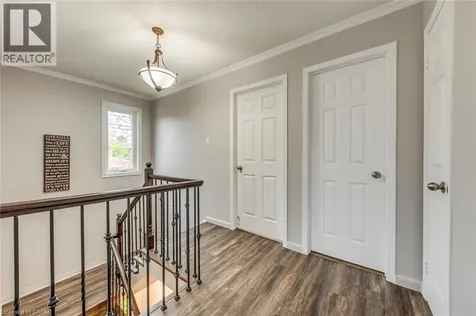 1209 Old Oak Drive Oakville ON L6M 3K6