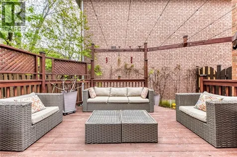 1209 Old Oak Drive Oakville ON L6M 3K6