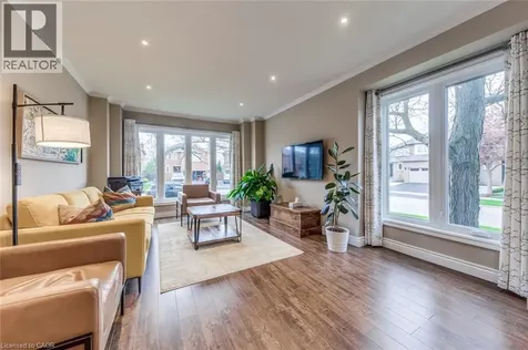 1209 Old Oak Drive Oakville ON L6M 3K6