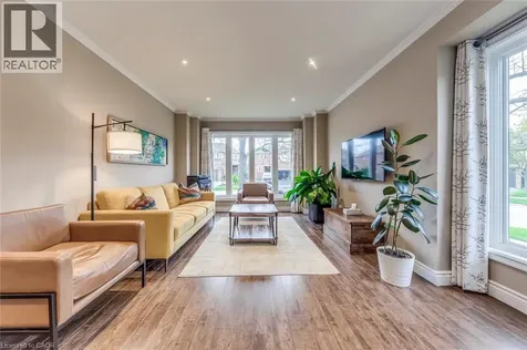 1209 Old Oak Drive Oakville ON L6M 3K6