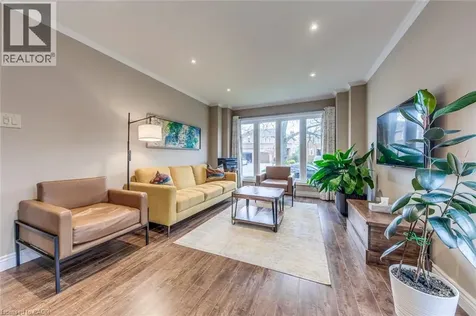 1209 Old Oak Drive Oakville ON L6M 3K6