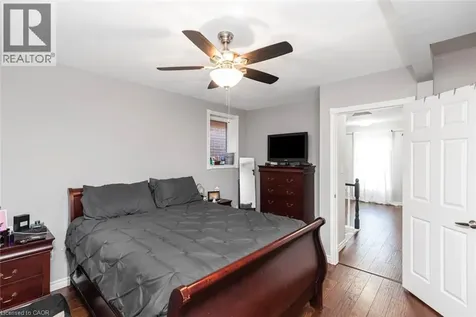 38 Fairleigh Avenue North Hamilton ON L8L 6H2