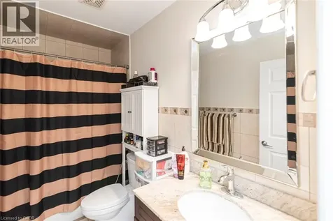 38 Fairleigh Avenue North Hamilton ON L8L 6H2