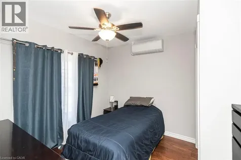 38 Fairleigh Avenue North Hamilton ON L8L 6H2