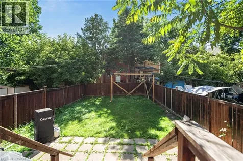 38 Fairleigh Avenue North Hamilton ON L8L 6H2