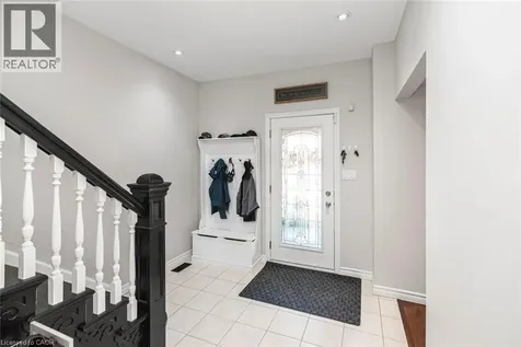 38 Fairleigh Avenue North Hamilton ON L8L 6H2