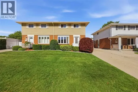 637 Roger Street Sarnia ON N7S 4A5