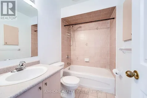 340 Kittridge Road Oakville (wc Wedgewood Creek) ON L6H 7K8