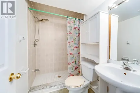 340 Kittridge Road Oakville (wc Wedgewood Creek) ON L6H 7K8