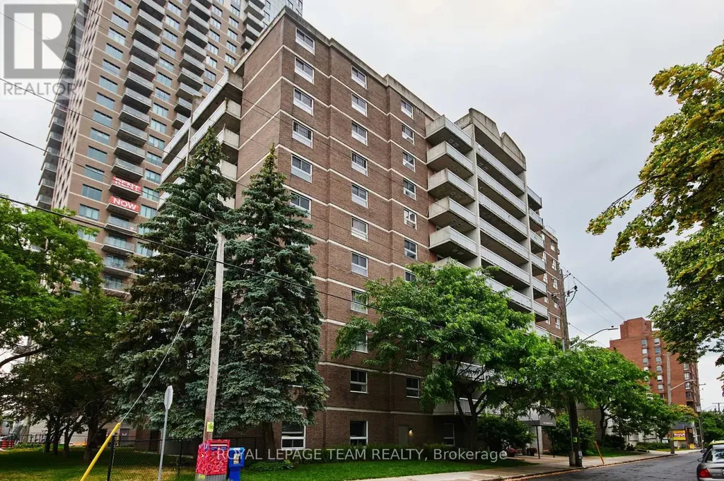 110 Forward Avenue Ottawa ON K1Y 4S9