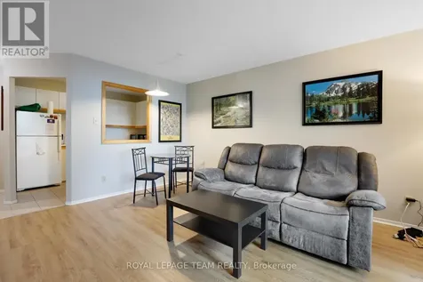 110 Forward Avenue Ottawa ON K1Y 4S9