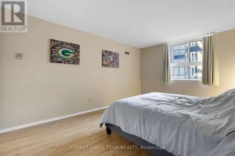 110 Forward Avenue Ottawa ON K1Y 4S9