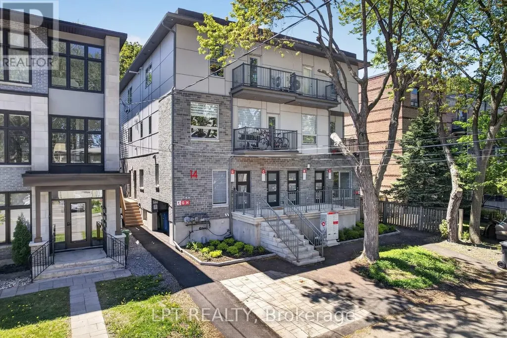 14 Stevens Avenue Ottawa ON K1K 1K5
