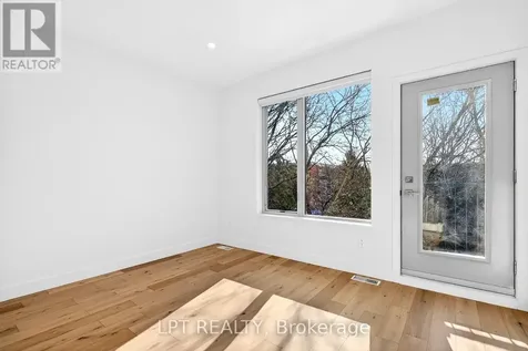 14 Stevens Avenue Ottawa ON K1K 1K5