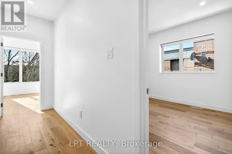14 Stevens Avenue Ottawa ON K1K 1K5