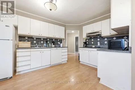 27 Achray Road Laurentian Valley ON K8A 6L1