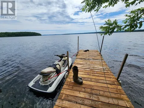100 Cow Island Otonabee-south Monaghan ON K0B 1B0