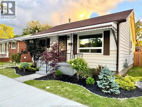 2163 Wellesley Avenue Windsor ON N8W 2E8