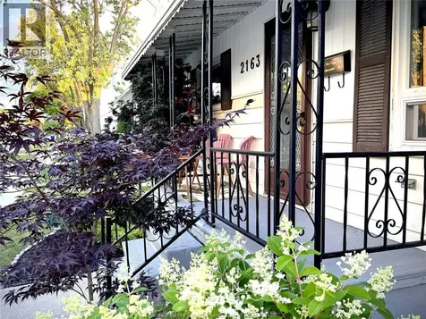 2163 Wellesley Avenue Windsor ON N8W 2E8