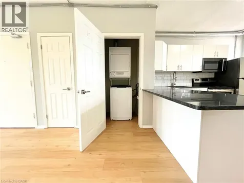 121 Park Street South Hamilton ON L8P 3E6
