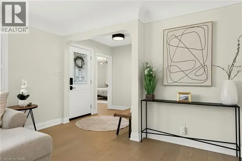 86 Cumming Court Ancaster ON L9G 1V3