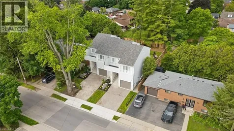 84 Chalmers Street North Cambridge ON N1R 5B8