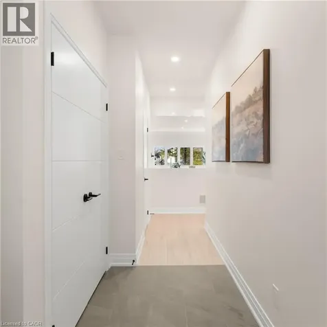 84 Chalmers Street North Cambridge ON N1R 5B8