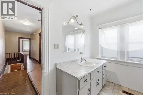 463 East Main Street Welland ON L3B 3X7