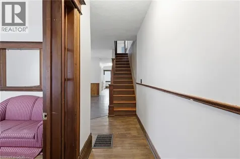 463 East Main Street Welland ON L3B 3X7