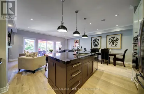 17 Collship Lane Collingwood ON L9Y 0J6