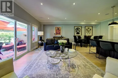 17 Collship Lane Collingwood ON L9Y 0J6