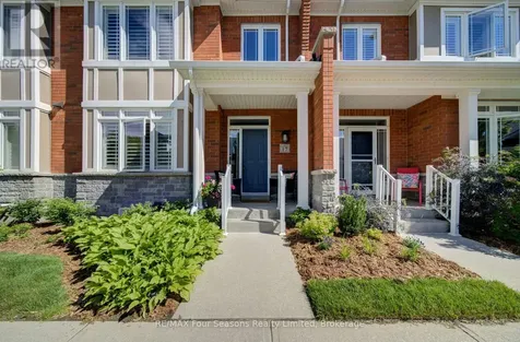 17 Collship Lane Collingwood ON L9Y 0J6