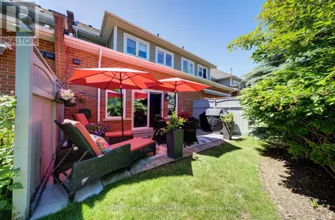 17 Collship Lane Collingwood ON L9Y 0J6